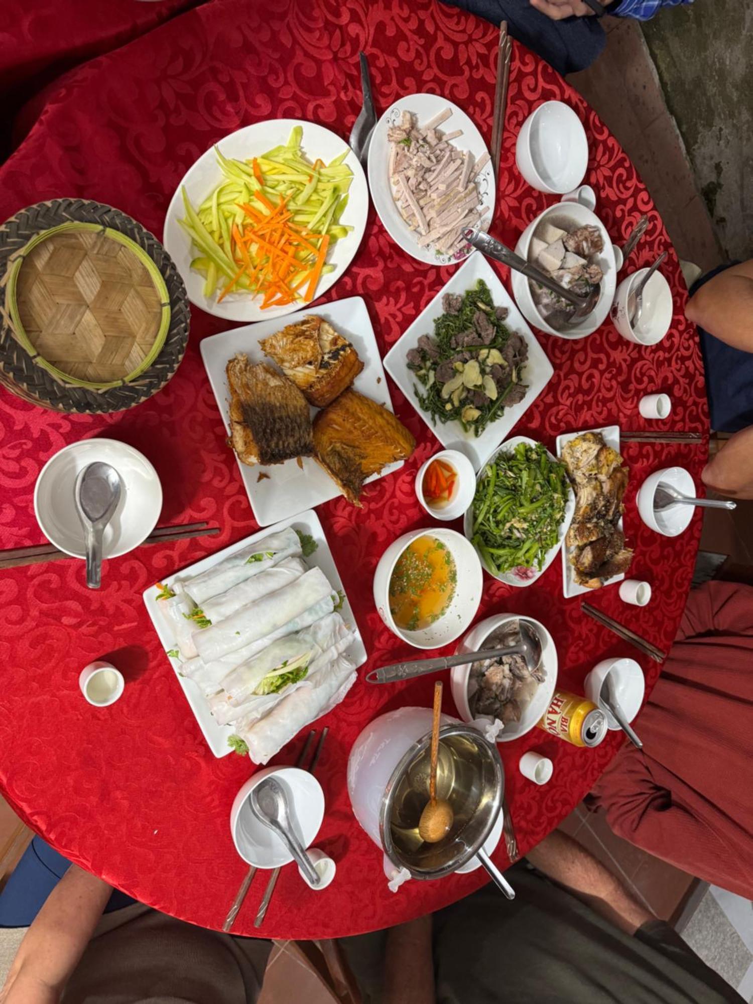 Minh Ngoc Homestay Dien Bien Phu Ban Hin Lom Exteriör bild